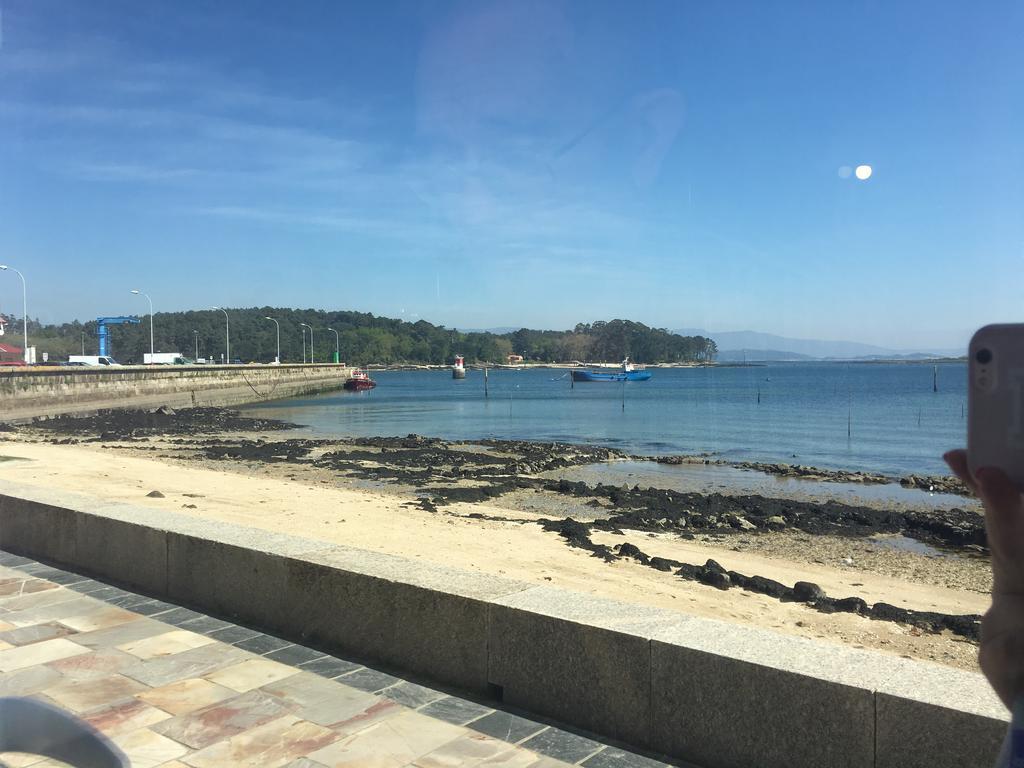A Esmorga-Posada Del Mar Vilagarcia de Arousa Bagian luar foto